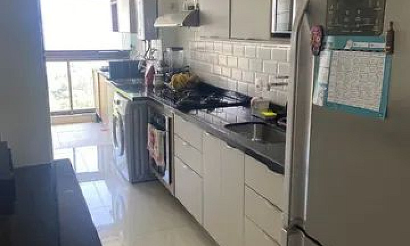 Apartamento Com Uma ...