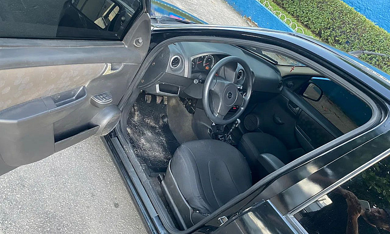 Chevrolet Prisma Sed...