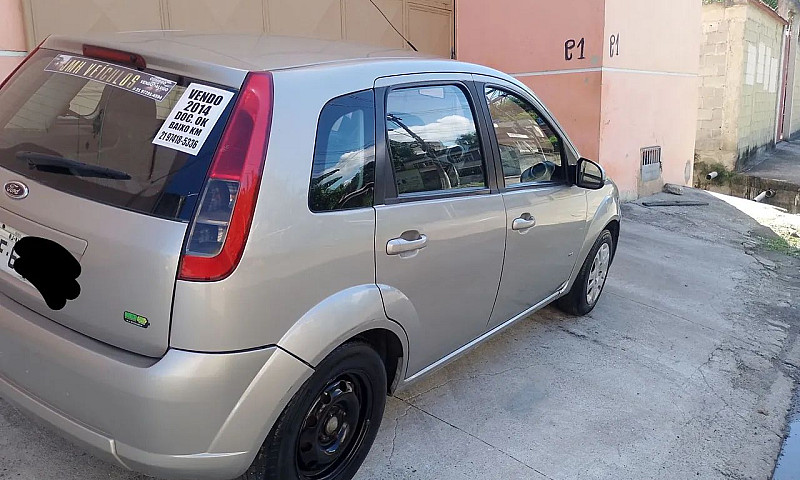 Ford Fiesta Se 1.0 8...