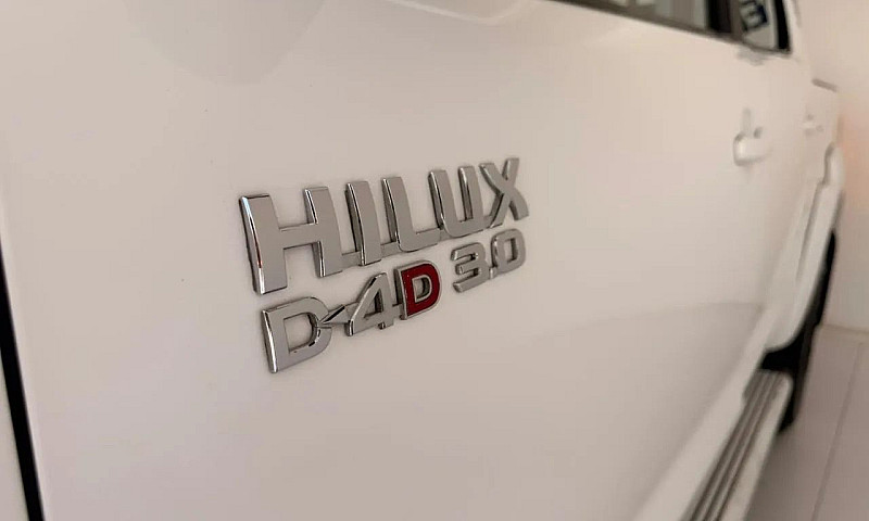 Toyota Hilux Cd Sr D...