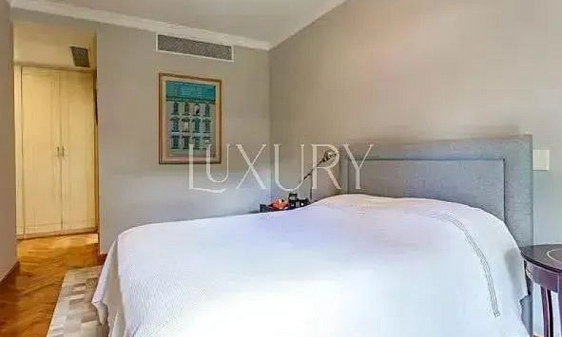 Apartamento No Palaz...