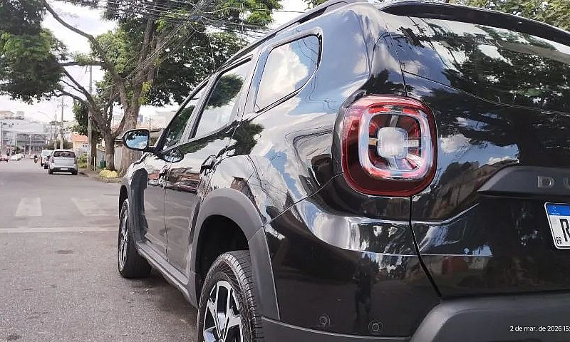 Renault Duster Iconi...