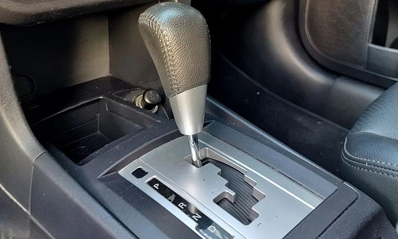 Mitsubishi Lancer Hl...