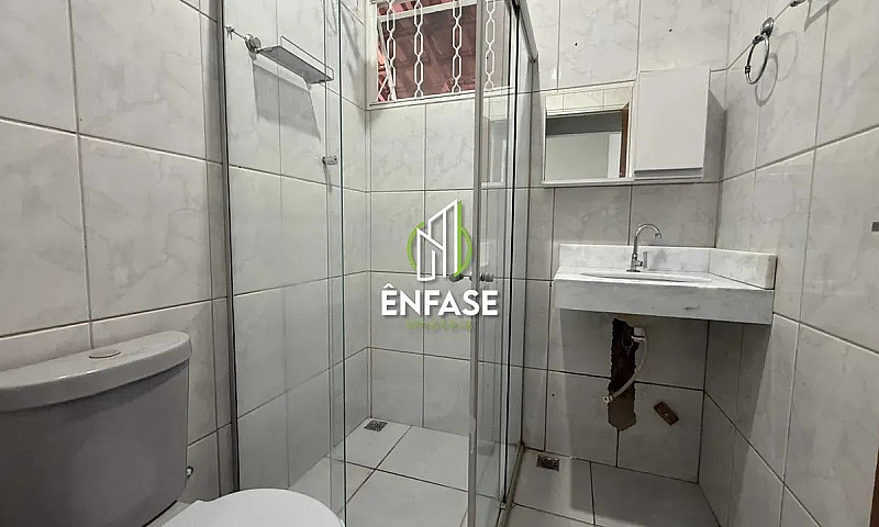 Casa Com 2 Quartos E...