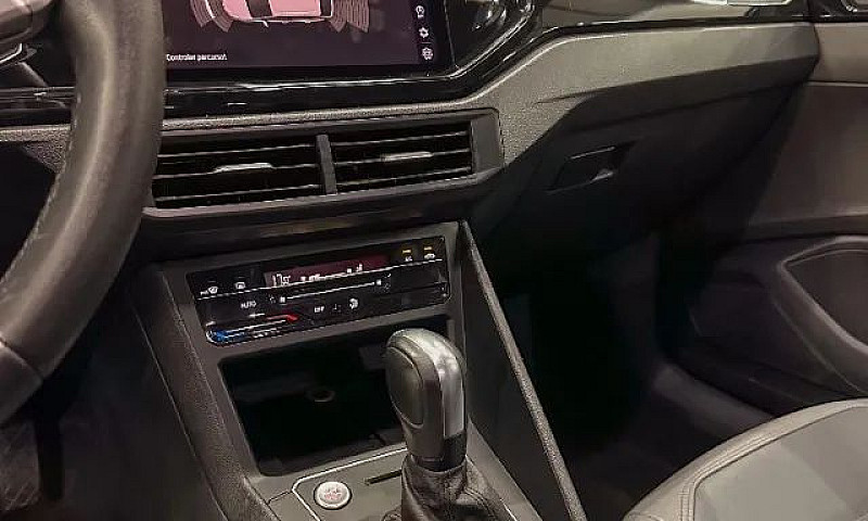 Volkswagen Nivus Hig...
