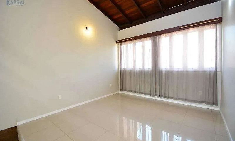 Casa Capoeiras...