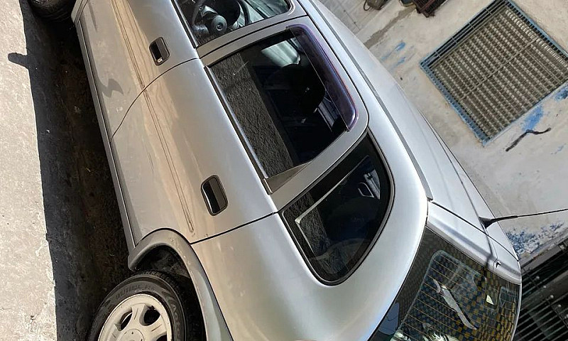 Chevrolet Corsa Gl 1...