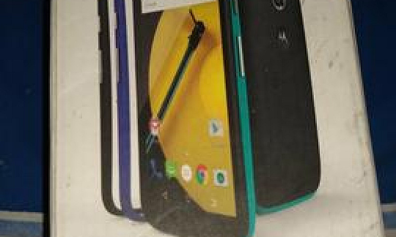 Vendo Moto E 2...