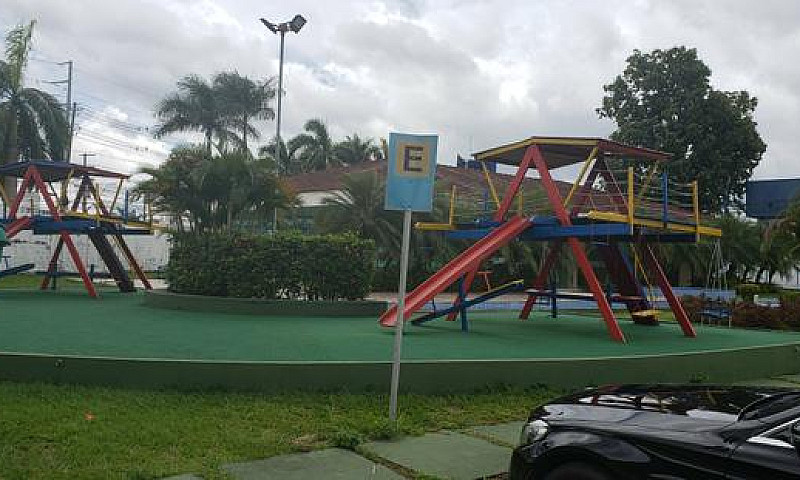 Forest Hill Casas Na...