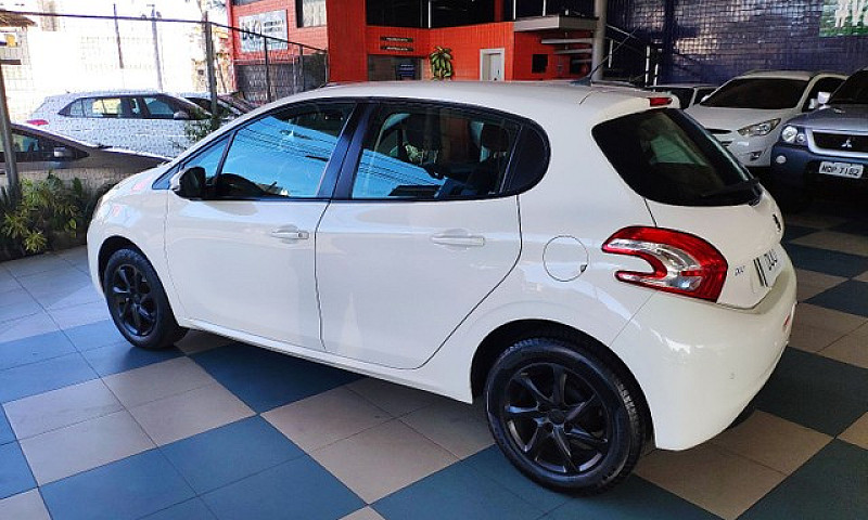 Peugeot 208 Active P...