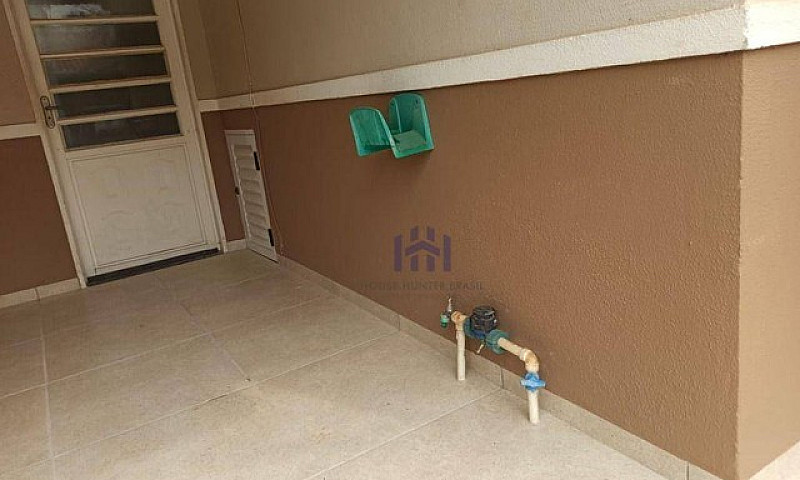 Casa Com 3 Dormitóri...