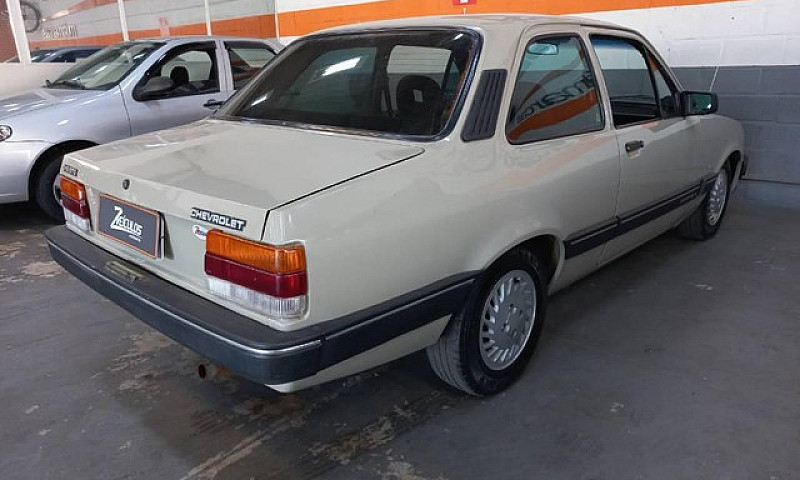 Chevrolet Chevette L...