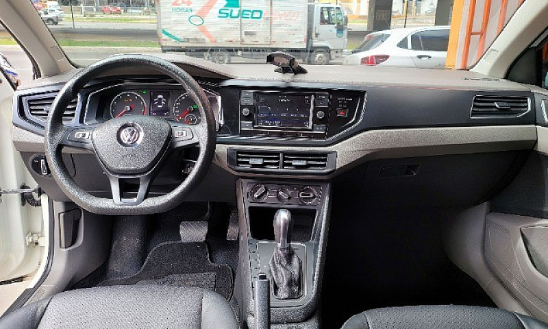 Polo 1.0 Tsi Confort...