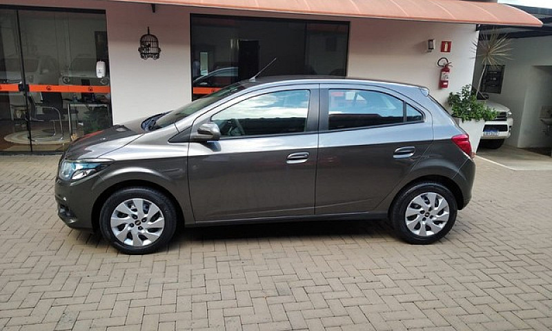 Chevrolet Onix Hatch...