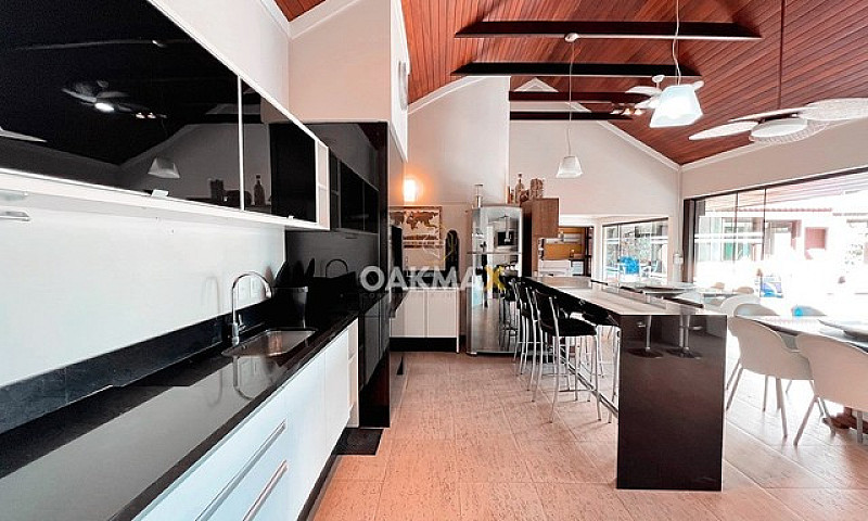 Casa Em Condominío F...
