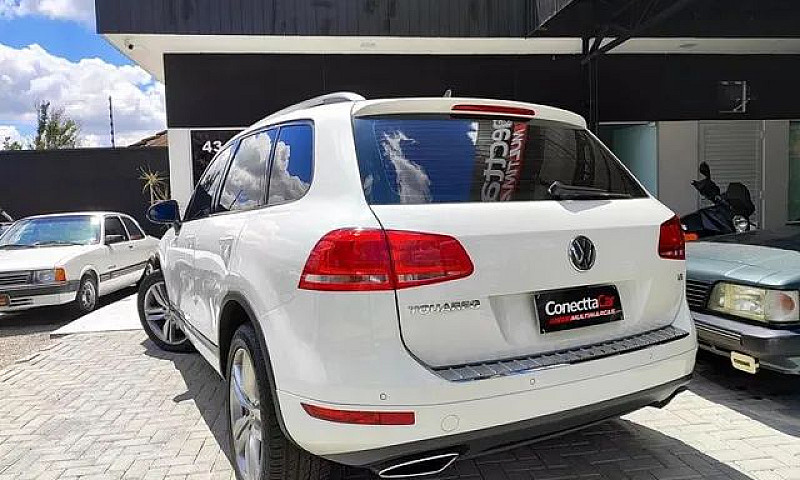 Volkswagen Touareg 4...