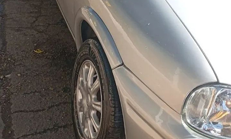 Chevrolet Corsa Wind...
