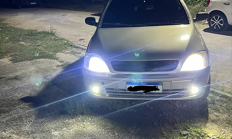 Chevrolet Corsa Seda...