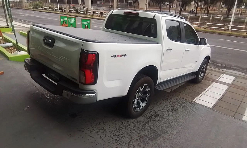 Chevrolet S10 Pick-U...