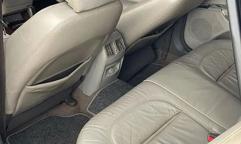 Hyundai Azera Gls 3....
