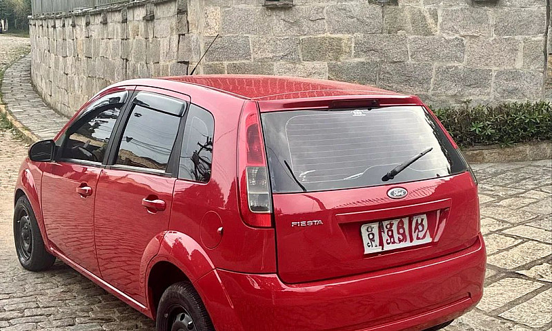 Ford Fiesta 1.0 8V F...