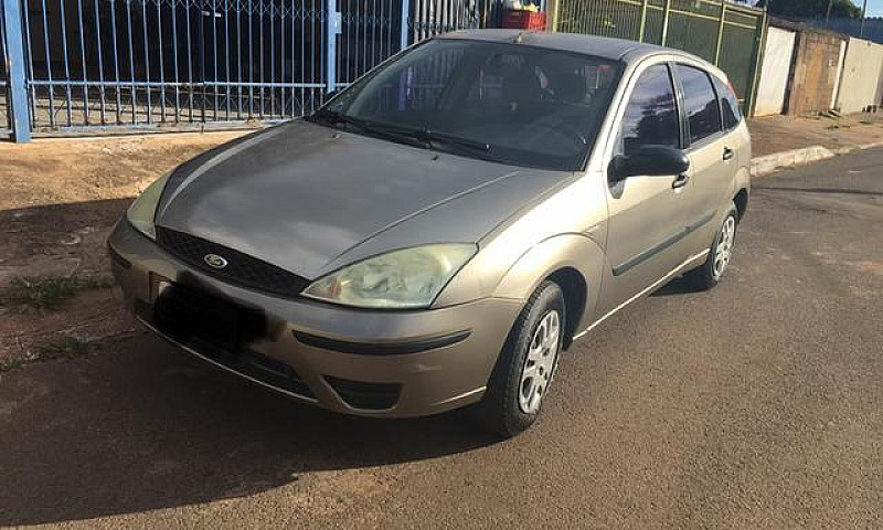 Vendo - Ford Focus 1...