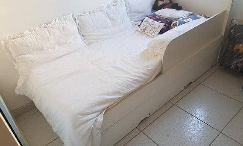 Apartamento 2/4 Impe...