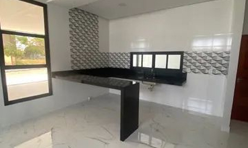 Linda Casa A Venda...