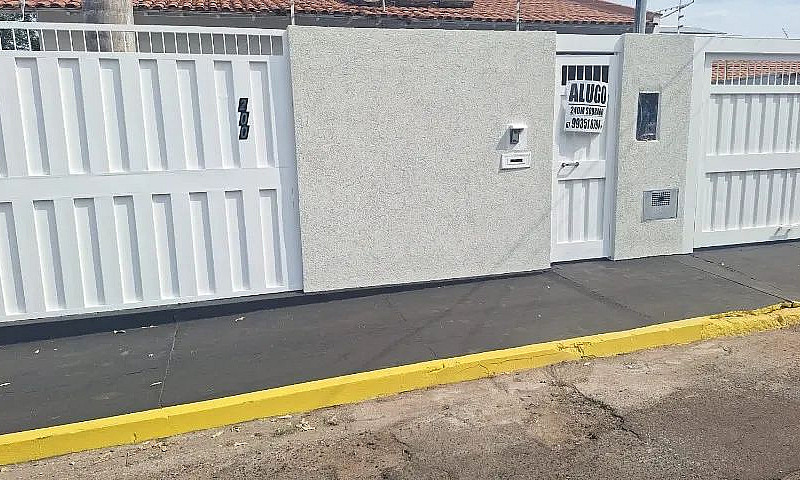 Alugo Sobrado 240 M²...