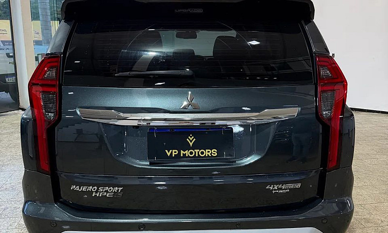 Mitsubishi Pajero Sp...