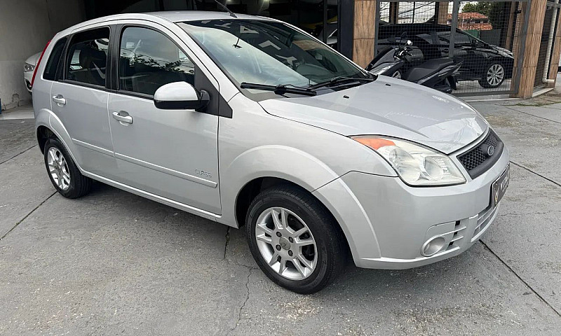 Ford Fiesta 1.6 8V F...