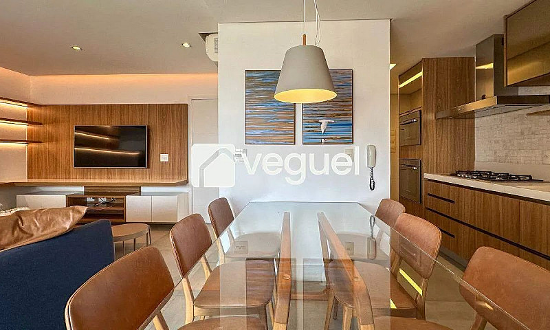 Apartamento De 102M²...