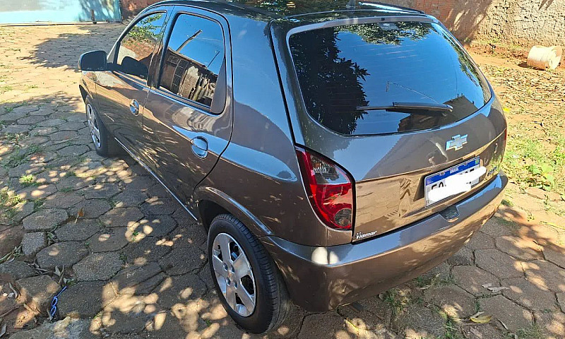 Chevrolet Celta Adva...