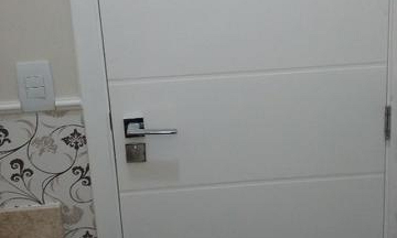 Casa Com Piscina A V...