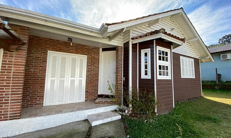 Casa Com 2 Dorm E 10...