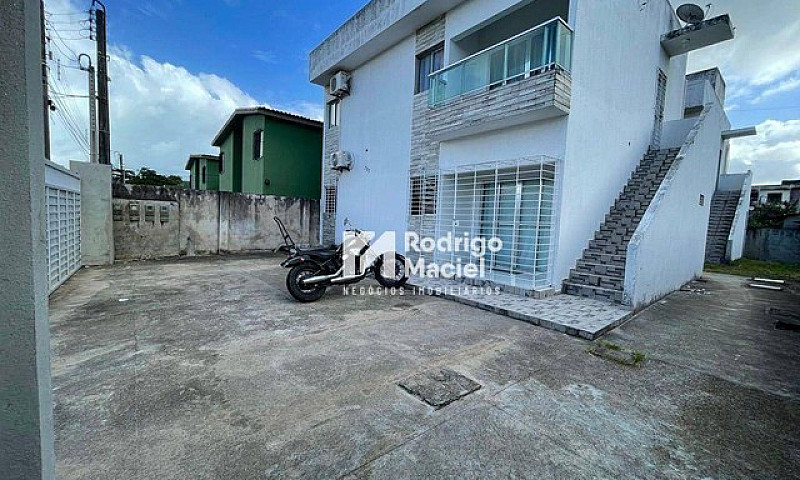 Casa Com 3 Dormitóri...