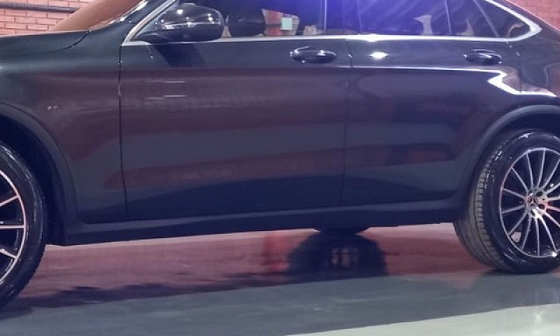 Mercedes-Benz Glc 30...