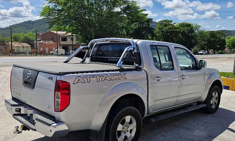 Frontier Xe 4X2 2013...