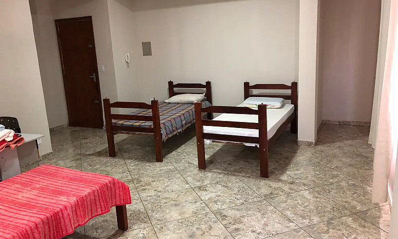 Kitnet No Centro De ...