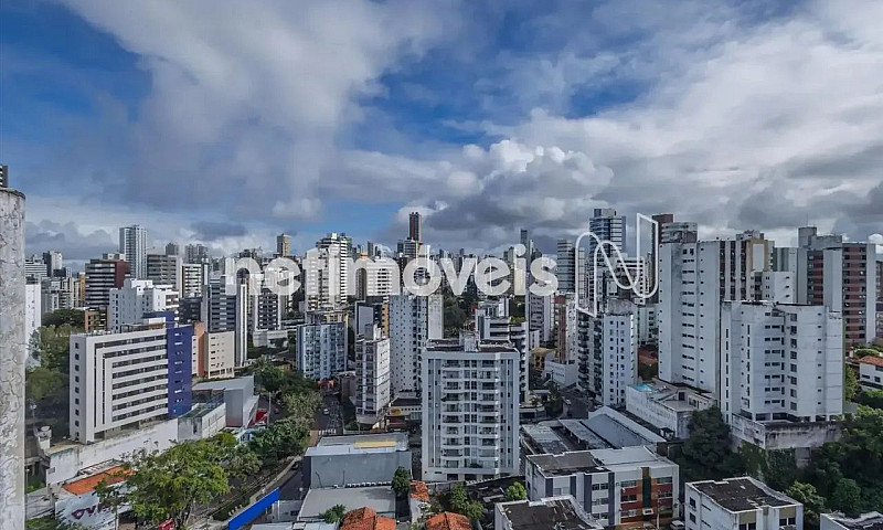 Cobertura À Venda No...