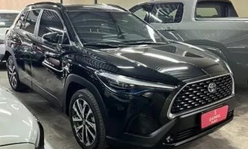 Toyota Corolla Cross...