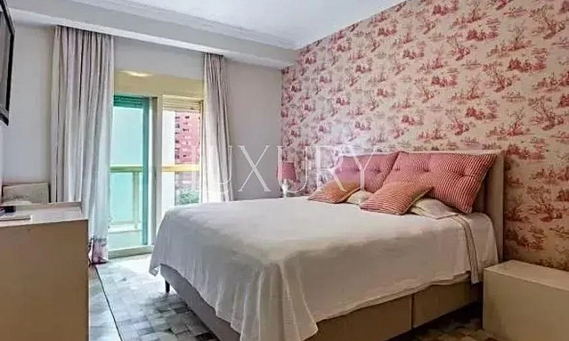 Apartamento No Palaz...