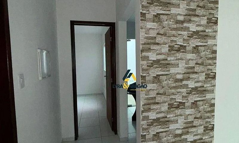 Casa Com 2 Dormitóri...