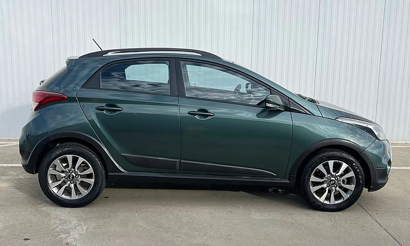 Hyundai Hb20X Style ...