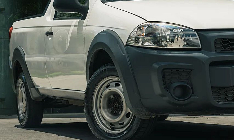 Fiat Strada Working ...