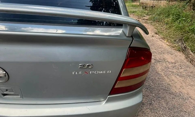 Chevrolet Astra Adva...