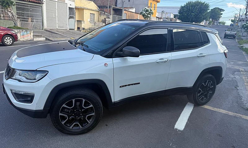 Jeep Compass Trailha...