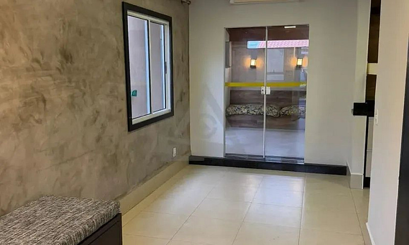 Casa Em Condomínio C...