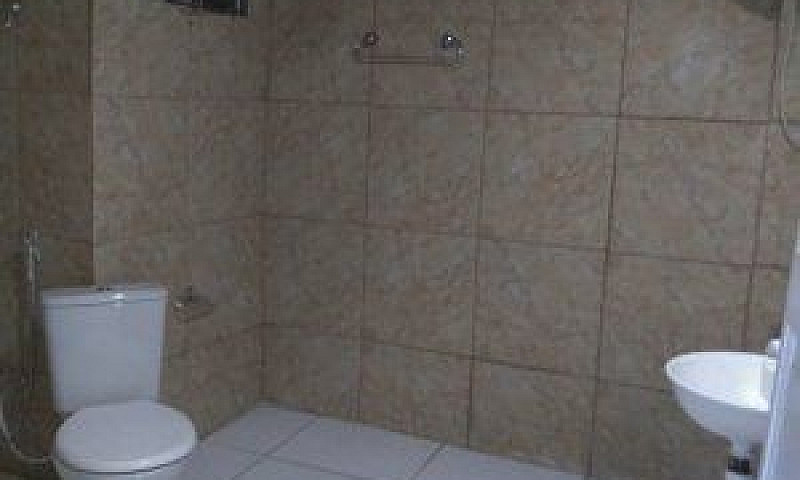 Alugo Casa Próximo A...