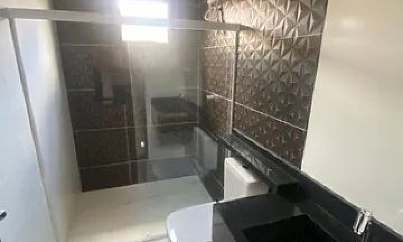 Linda Casa A Venda...